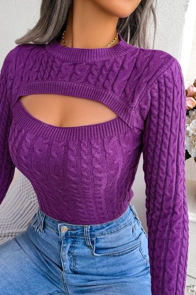 Keyhole Longsleeve Sweater